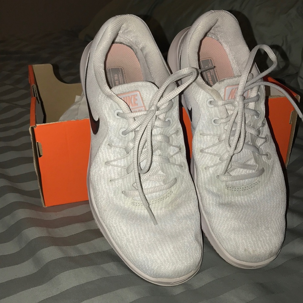 Nike Flex Supreme TR 6